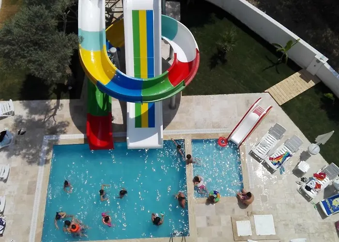 Nesa Palas Kusadası